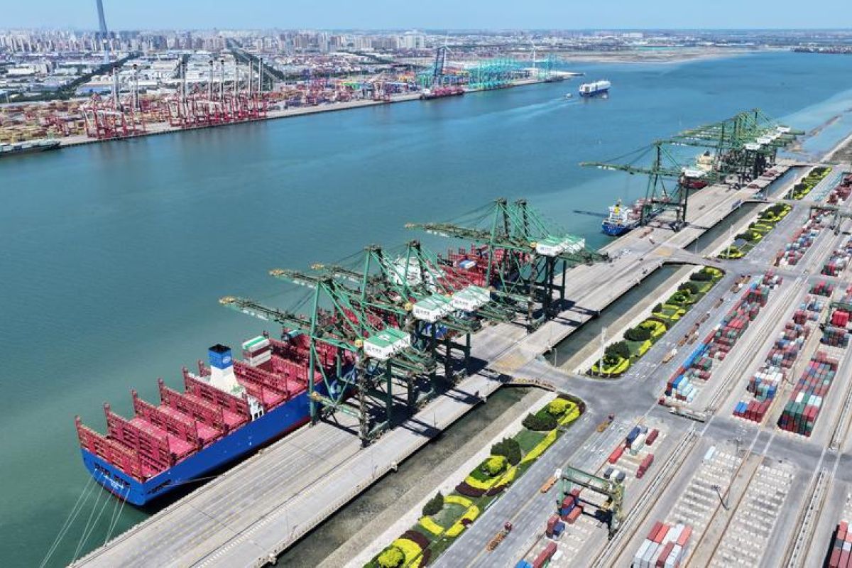 balas-tarif-as-china-kenakan-biaya-pada-kapal-as-di-pelabuhan