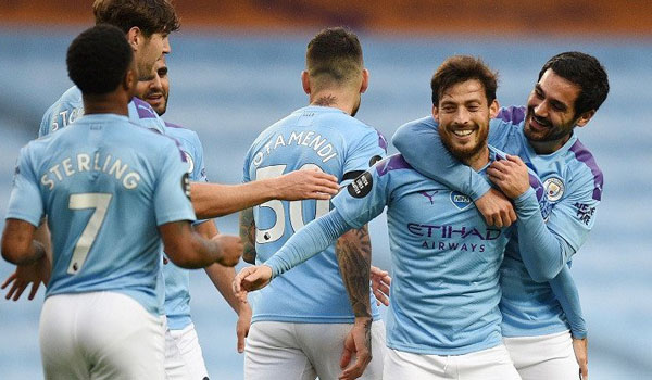 man-city-ngamuk-hajar-newcastle-lima-gol-tanpa-balas