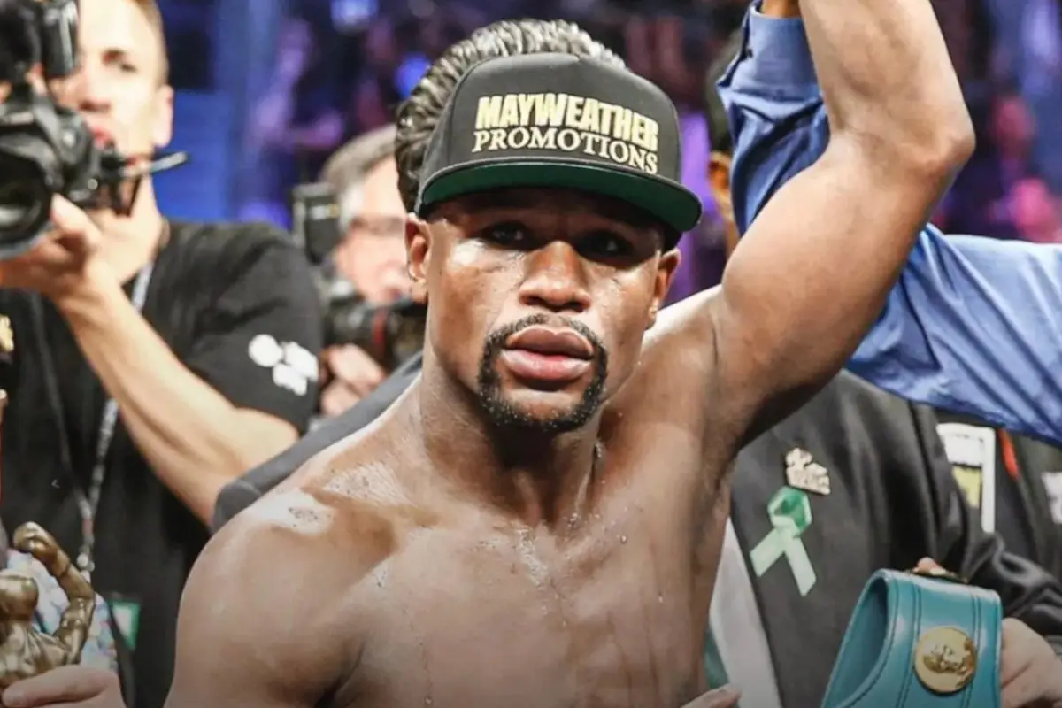 mayweather-umumkan-comeback-ke-ring-usai-9-tahun