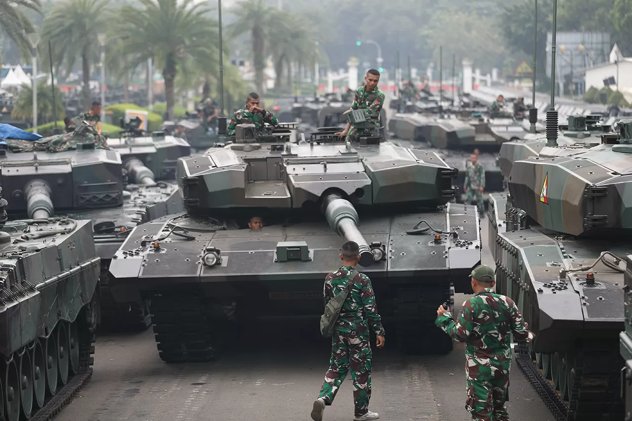 leopard-2a4-mbt-tercanggih-milik-indonesia-di-tni-fair