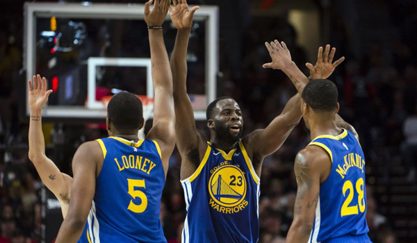 golden-state-warriors-selangkah-lagi-menuju-final-nba