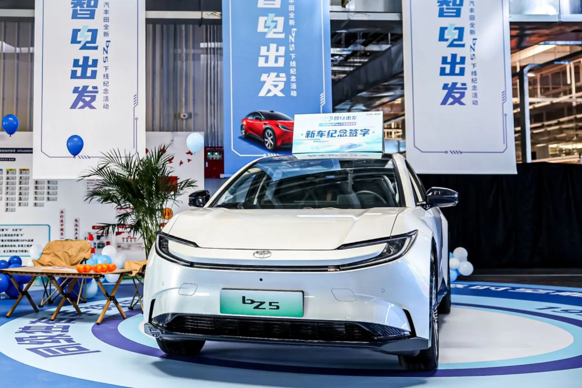 toyota-akan-luncurkan-suv-listrik-bz5-dengan-baterai-dari-byd
