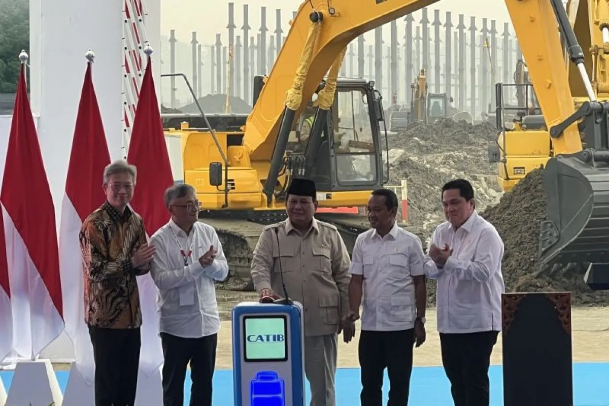 dpr-ri-nilai-proyek-baterai-ev-terintegrasi-perkuat-posisi-indonesia