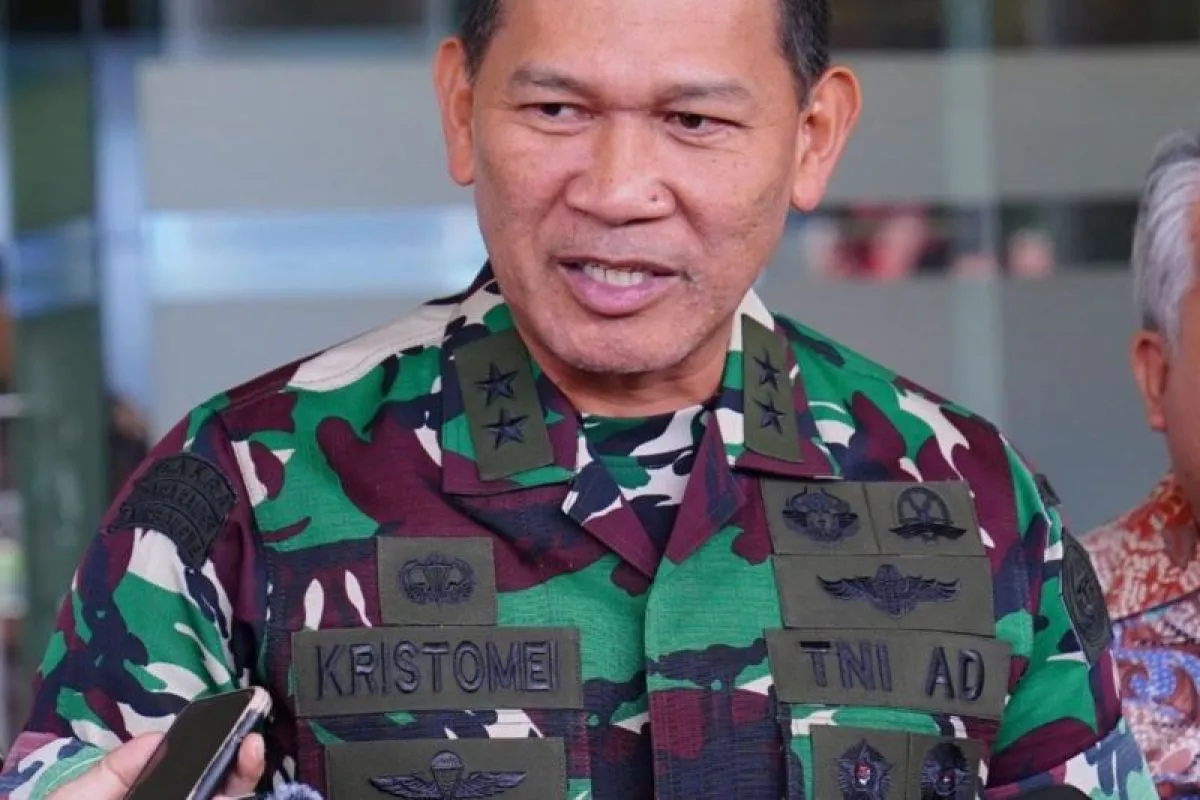 kristomei-jelaskan-alasan-terima-lagi-novi-helmy-sebagai-tni