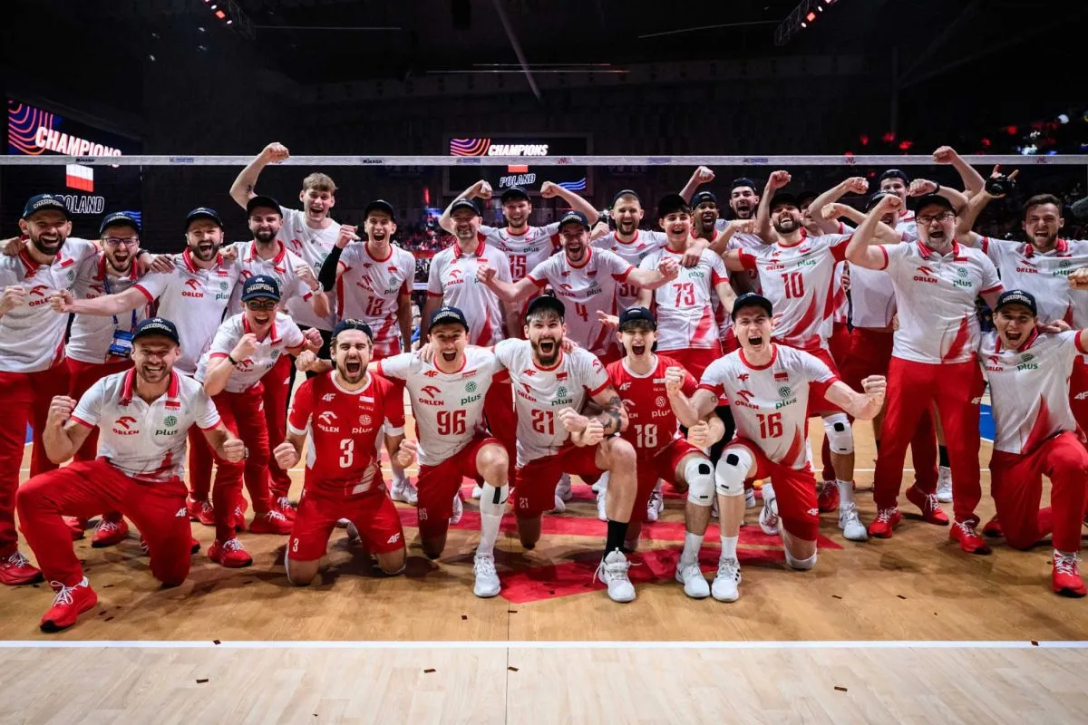polandia-sabet-gelar-juara-vnl-putra-2025-usai-kalahkan-italia