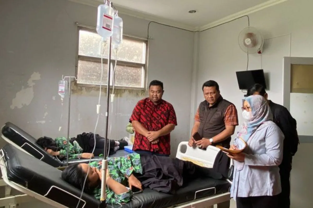 dprd-garut-tekan-pemerintah-ungkap-tuntas-keracunan-mbg
