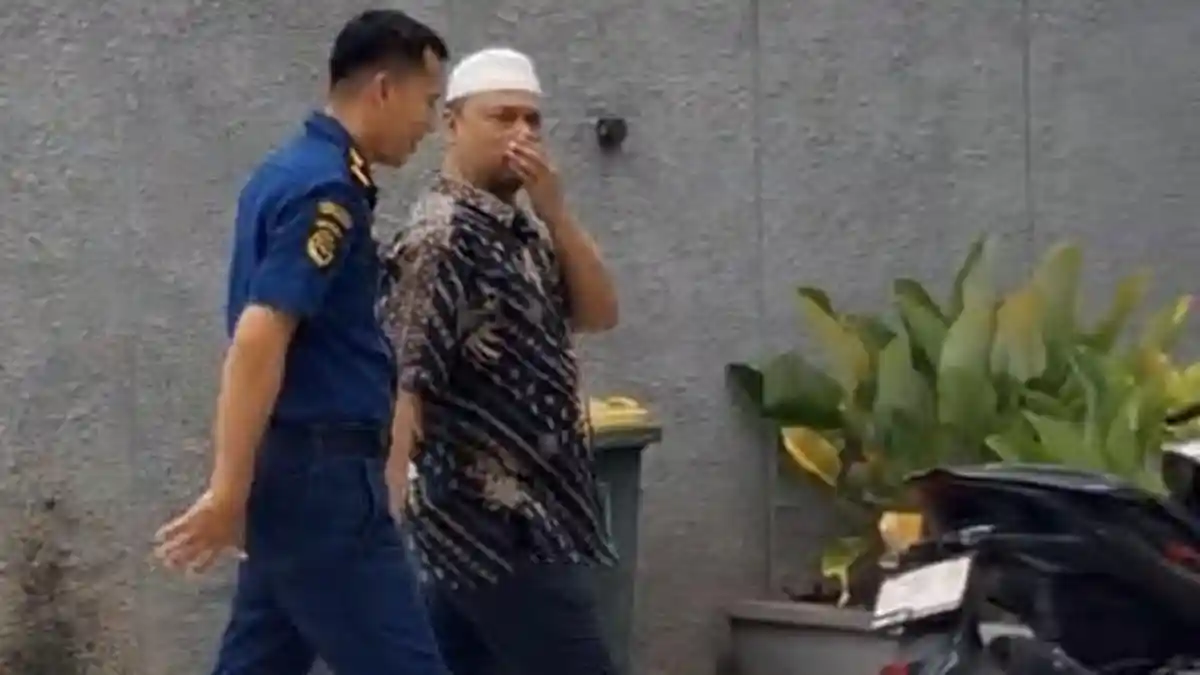 napi-korupsi-rp233-m-viral-nongkrong-di-kafe-kendari