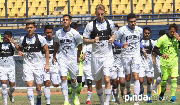 kippersluis-ingin-bertahan-di-persib-musim-depan-ini-alasannya