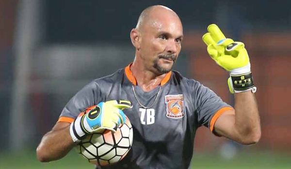 ini-pelatih-kiper-baru-persib-musim-depan