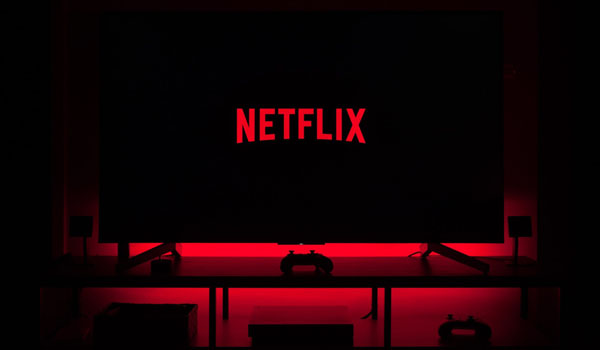 garap-film-original-netflix-gandeng-nia-dinata