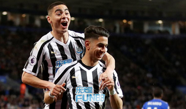 tandukan-perez-bawa-newcastle-menang-tipis-atas-leicester