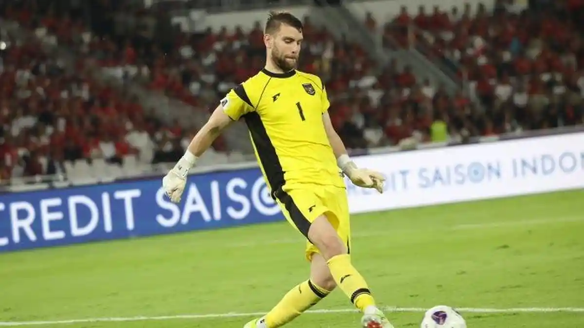 persib-bandung-negosiasi-maarten-paes-di-qatar-kiper-timnas-diburu