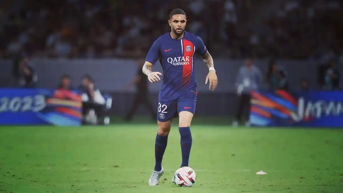 Umuh Konfirmasi Eks Bek PSG Layvin Kurzawa Gabung Persib