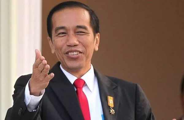 momen-lucu-ketika-kunjungi-umkm-jokowi-apa-itu-seblak