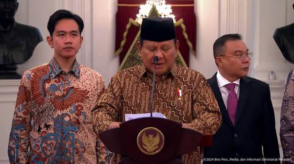 prabowo-umumkan-nama-nama-menteri-kabinet-merah-putih