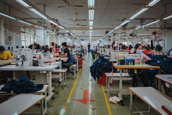 industri-tekstil-semakin-terpuruk-3-juta-karyawan-terancam-phk