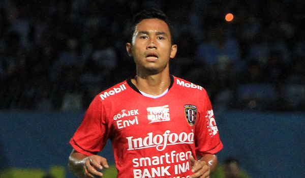 ricky-fajrin-barisan-depan-persib-tidak-hanya-febri