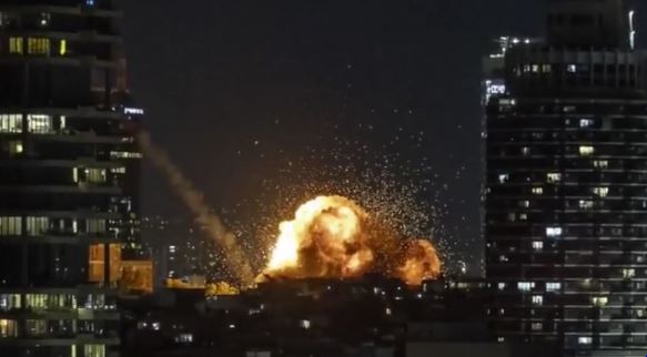 daftar-15-rudal-iran-dan-jarak-jangkaunya-hingga-2000-km