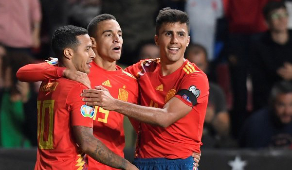 spanyol-sempurna-rumania-naik-peringkat-tiga-grup-f-piala-eropa