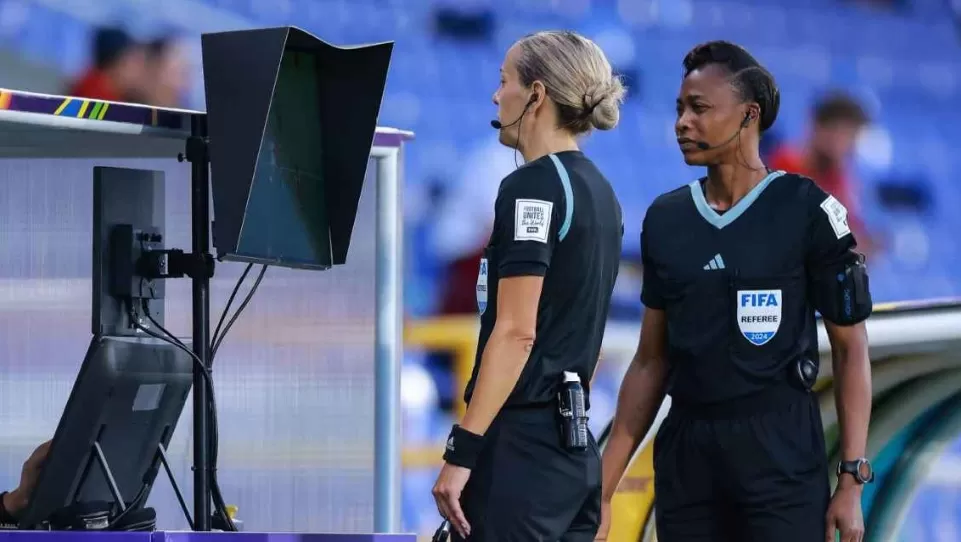 fifa-umumkan-fvs-sebagai-alternatif-pengganti-var