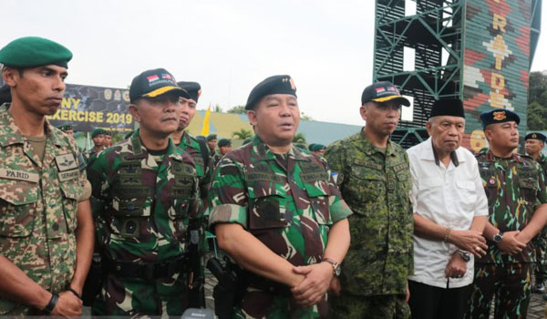 tni-ad-latihan-bareng-tentara-darat-malaysia-dan-philipina