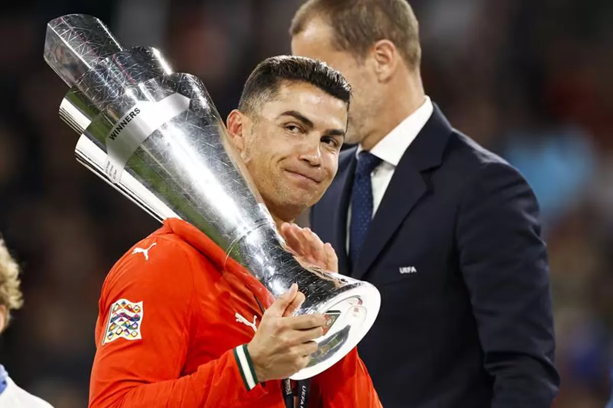 pelatih-portugal-ungkap-alasan-turunkan-ronaldo-di-uefa-nations-league
