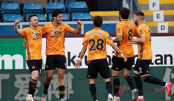 wolverhampton-petik-tiga-poin-di-kandang-west-ham