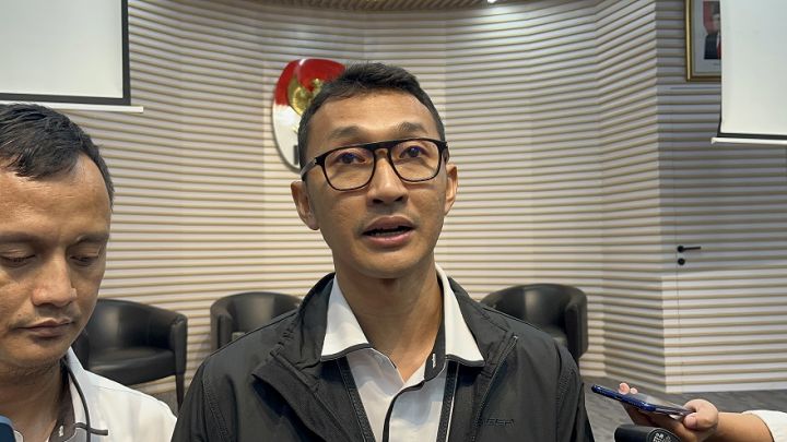 diduga-terlibat-korupsi-edc-bri-kpk-cegah-13-ke-luar-negeri