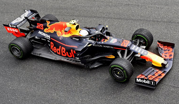 bos-toro-rosso-berharap-albon-lanjut-di-red-bull-musim-depan