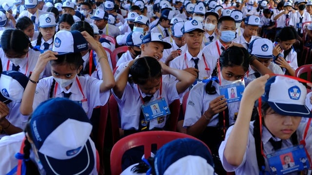 kemendikdasmen-rilis-panduan-mpls-ramah-2025-tk-sma