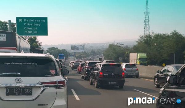 puncak-arus-balik-jalur-selatan-terjadi-hingga-tengah-malam