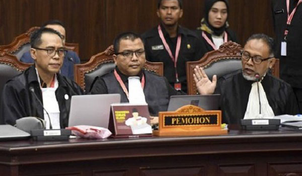 bambang-tuding-jokowi-gunakan-apbn-untuk-kampaye