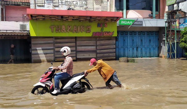 banjir-di-kabupaten-bandung-masih-belum-surut