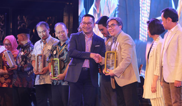 bank-bjb-raih-penghargaan-dalam-ajang-piala-humas-jabar-2019