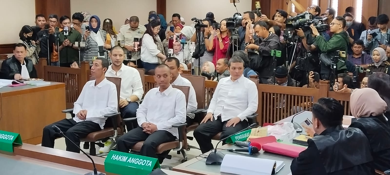 hakim-larang-live-streaming-sidang-kasus-narkoba-ammar-zoni