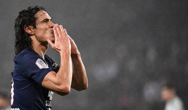 tak-ada-nama-cavani-dalam-susuna-pemain-mu-kontra-psg