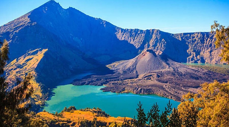 jalur-pendakian-gunung-rinjani-diperbaiki-demi-keselamatan-pengunjung