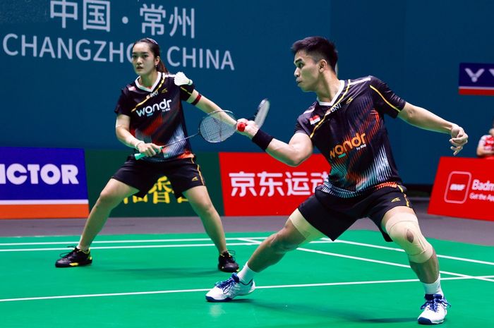 amrinita-melaju-ke-semifinal-macau-open-usai-rehangloria-retired