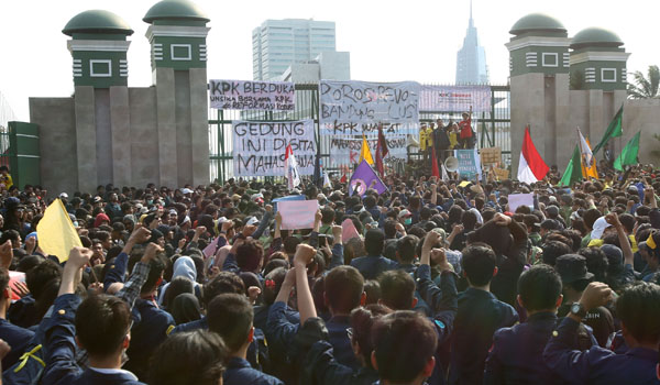 akademisi-sebut-gerakan-sosial-mahasiswa-dipicu-keputusan-dpr