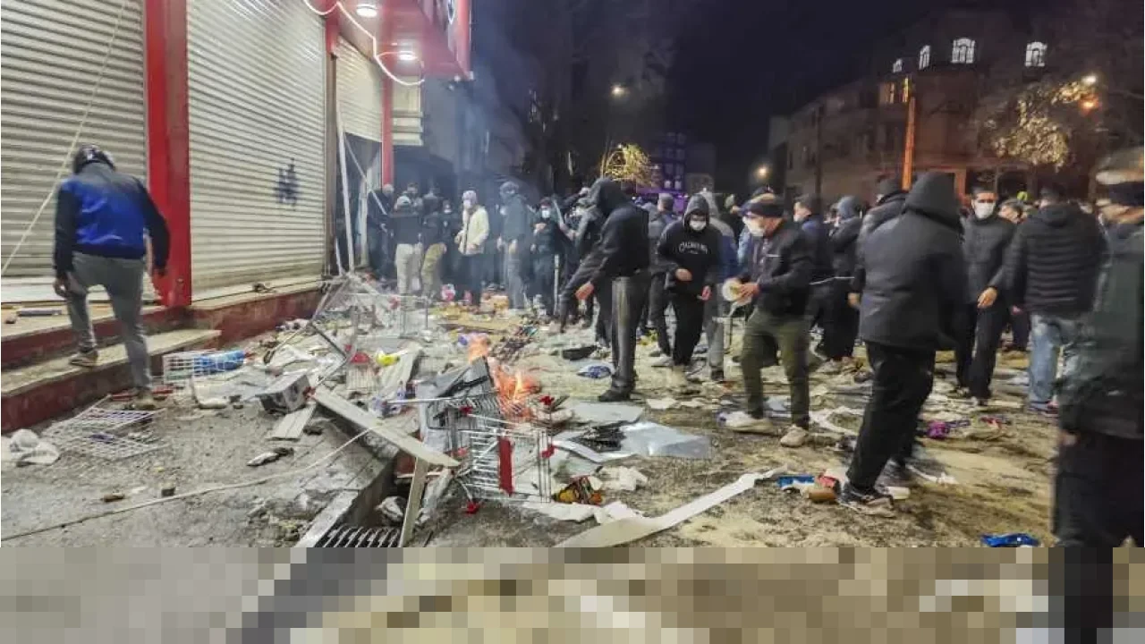 trump-pertimbangkan-opsi-serangan-ke-iran-di-tengah-gelombang-protes