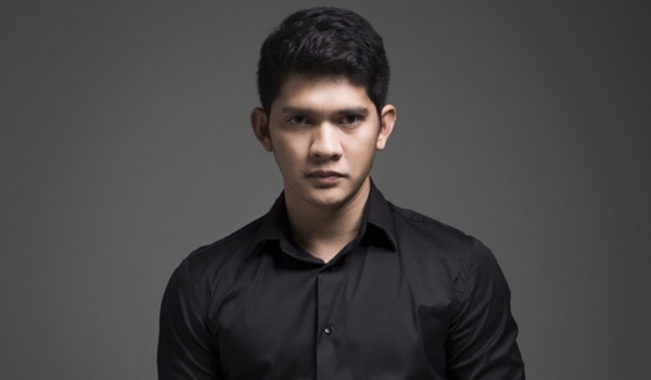 di-film-triple-threat-iko-uwais-tampilkan-kembangan-pencak-silat