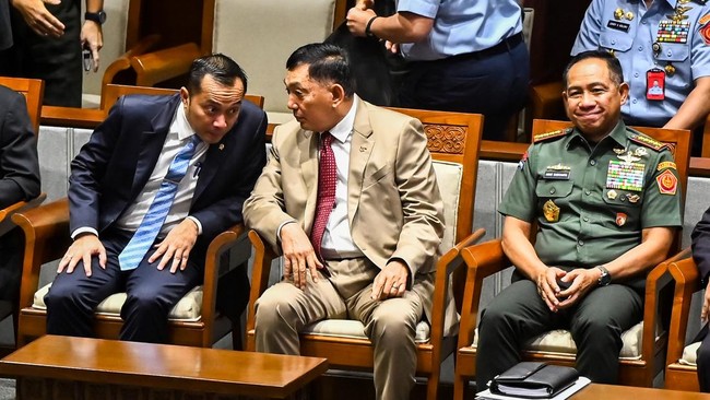 istana-dan-menhan-soal-gugatan-uu-tni-sudah-final