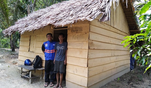 dt-peduli-bangun-rumah-tangguh-untuk-suku-anak-dalam