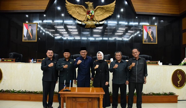 dukung-milenial-jabar-berwirausaha-perda-kewirausahaan-ditetapkan