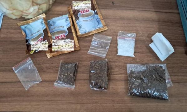 petugas-kebon-waru-gagalkan-penyeludupan-kopi-sabu-ke-lapas