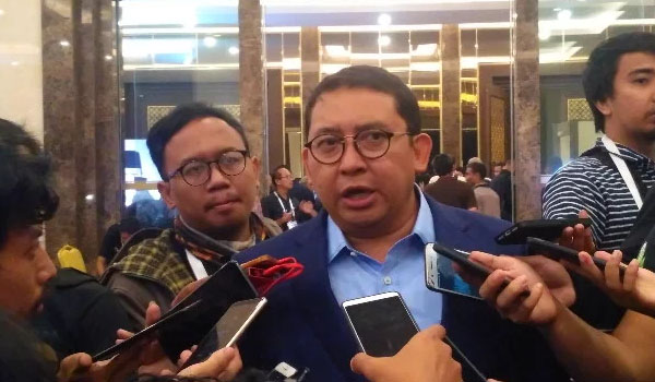 fadli-zon-kritisi-putusan-bawaslu-tidak-disertai-sanksi