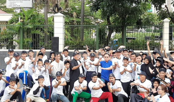 kemendikbud-gelar-flash-mob-pencak-silat-pada-hari-pahlawan