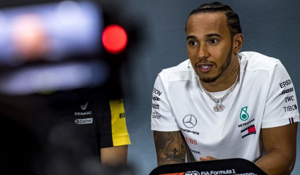 lewis-hamilton-temui-bos-mercedes-untuk-bahas-kontrak-baru