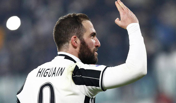 higuain-dikabarkan-sudah-pasti-merapat-ke-chelsea