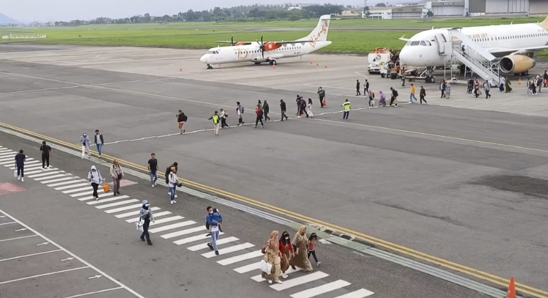 wali-kota-bandung-berupaya-hidupkan-lagi-bandara-husein-sastranegara